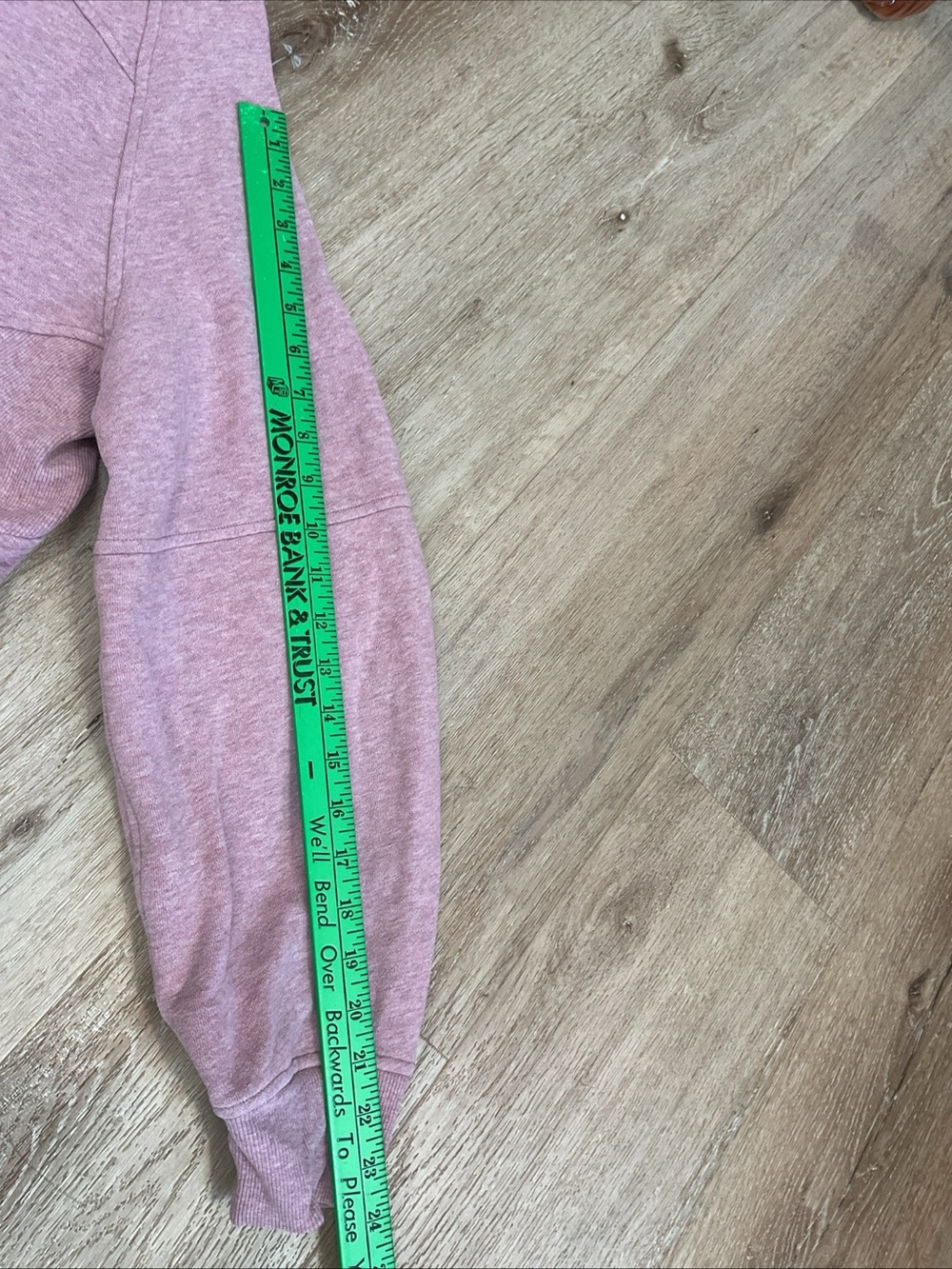 Lululemon - 1/2 Zip Cropped Hooded Sweatshirt - Pinkish Purple - Ladies Sz Med - Picture 9 of 11